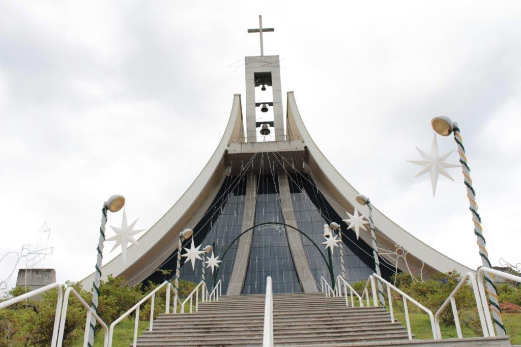 Foto - Santuário decorado para o Natal Luz